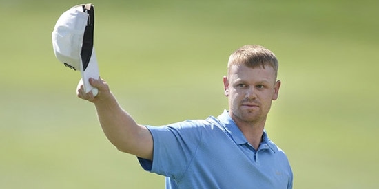 Patrick Fishburn doffs his hat to the crowd after a<br>dominating performance (Salt Lake Tribune photo)