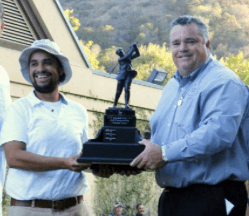 Winner Ryan Miranda (left) with<Br>Tournament Chairman Rick Dinger