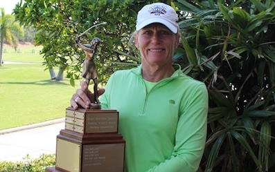 Mary Jane Hiestand Hoists Trophy <br>(FSGA Photo)</br>