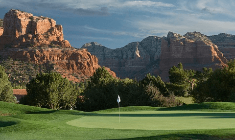 Hole No. 12 is just one of many fantastic views <br>(Sedona Golf Resort Photo)</br>