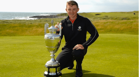 Scott Gregory with British Amateur trophy <br>(R&A Photo)</br>