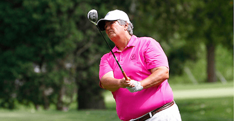 Leigh Klasse watches her tee shot on the 17th hole <br>(MGA Photo)