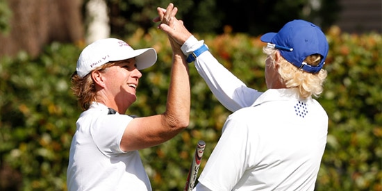 Judith Kyrinis (L) and Terrill Samuel (R): just a couple of<br>friends playing for a USGA championship (USGA photo)