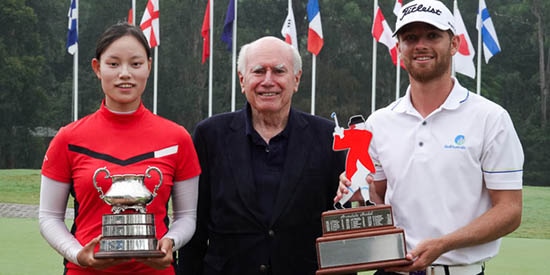 KK Park and Blake Windred with former Prime Minister John Howard (Golf NSW photo)