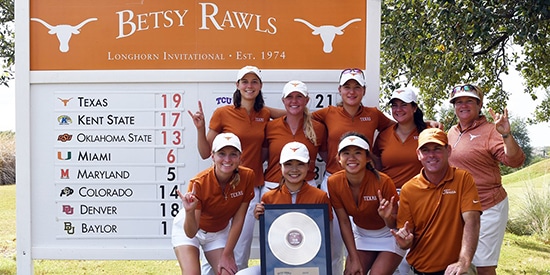 The winning Texas team (Texas Athletics photo)