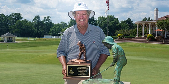 Paul Simson with his 9th Putter Boy trophy (John Patota/Pinehurst Resort photo)