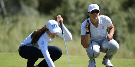 Amelia Williamson (right)