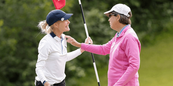 Lynn Thompson (right) (USGA/Steven Gibbons)
