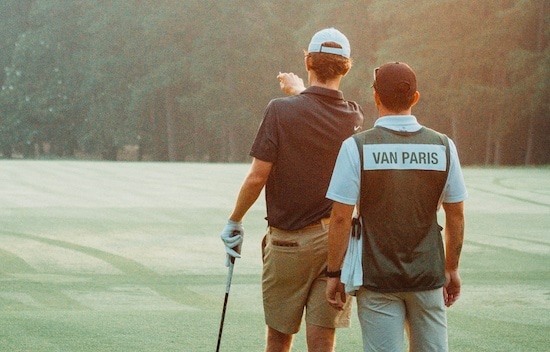 Jackson Van Paris confers with his caddie (Zach Pessagno photo)