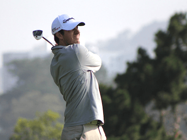 Cameron Hooper of Atlanta tees off on hole 9 of<br>the Ocean Course in round one of the inaugural<br>U.S. Amateur Four-Ball (Photo by Conner Penfold)