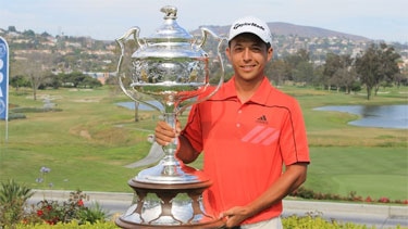 San Diego State junior Xander Schauffele with his<br>California State Amateur trophy (SCGA photo)