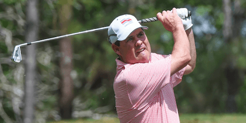 Alvaro E. Ortiz watches a shot on Friday at Club de Golf de Panama <br>(LAAC Photo)