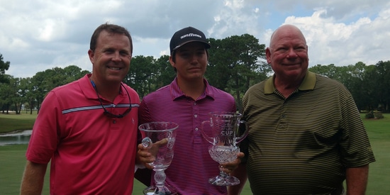 Oglethorpe Invitational champion Caleb Proveaux (c) with tournament director<br>Patrick Richardson (left) and Aflac president Kriss Cloninger