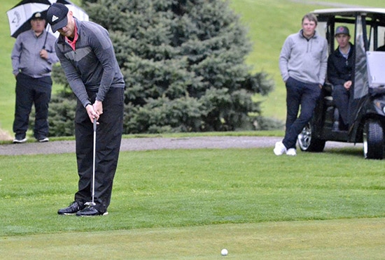 Adam Fields picked up a trophy in Iowa (Justin Rust, Sioux City Journal photo)