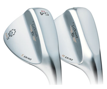 
(Left to right) Comparing a 54-degree S Grind 
and 54-degree M Grind wedge from Titlelist
