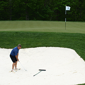 David Brown hit this bunker shot on #17 to 20 feet<br>and 2-putted to seal the victory<br>(Pennsylvania Golf Association photo)