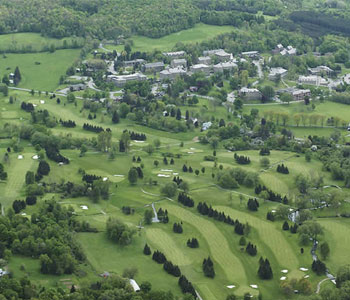 The Seven Oaks Golf Course is designed<br /> by the legendary Robert Trent Jones, Sr.