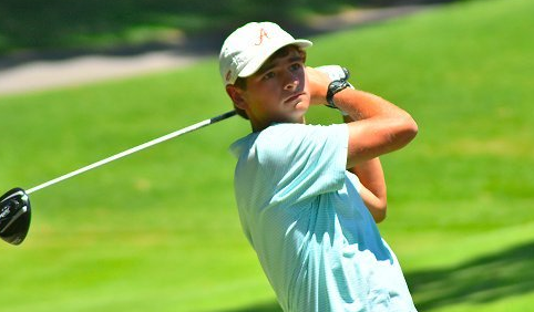 Tyler Hitchner watches a shot at Alabama State Amateur <br>(Alabama Golf Association Photo)</br>