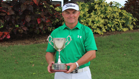 Joe Alfieri with 2016 Florida Amateur Public Links trophy <br>(Florida Golf Association Photo)</br>