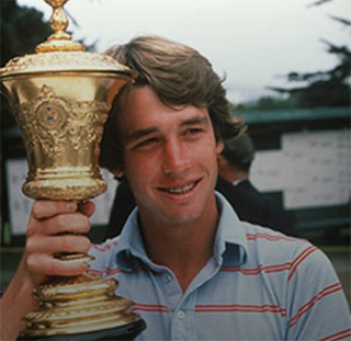 Nathaniel Crosby holding the U.S. Amateur trophy