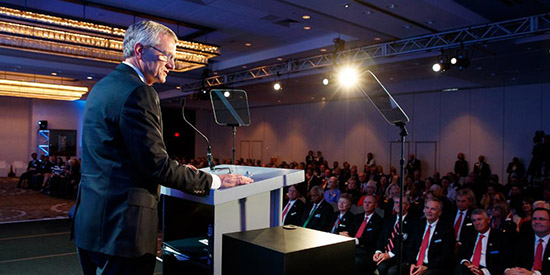 President Mark Newell addresses the newly elected USGA Executive Committee<br>(USGA photo)