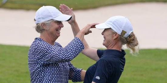 Ellen Port (L) and Lara Tennant will meet in the final of the U.S. Senior Women's Amateur